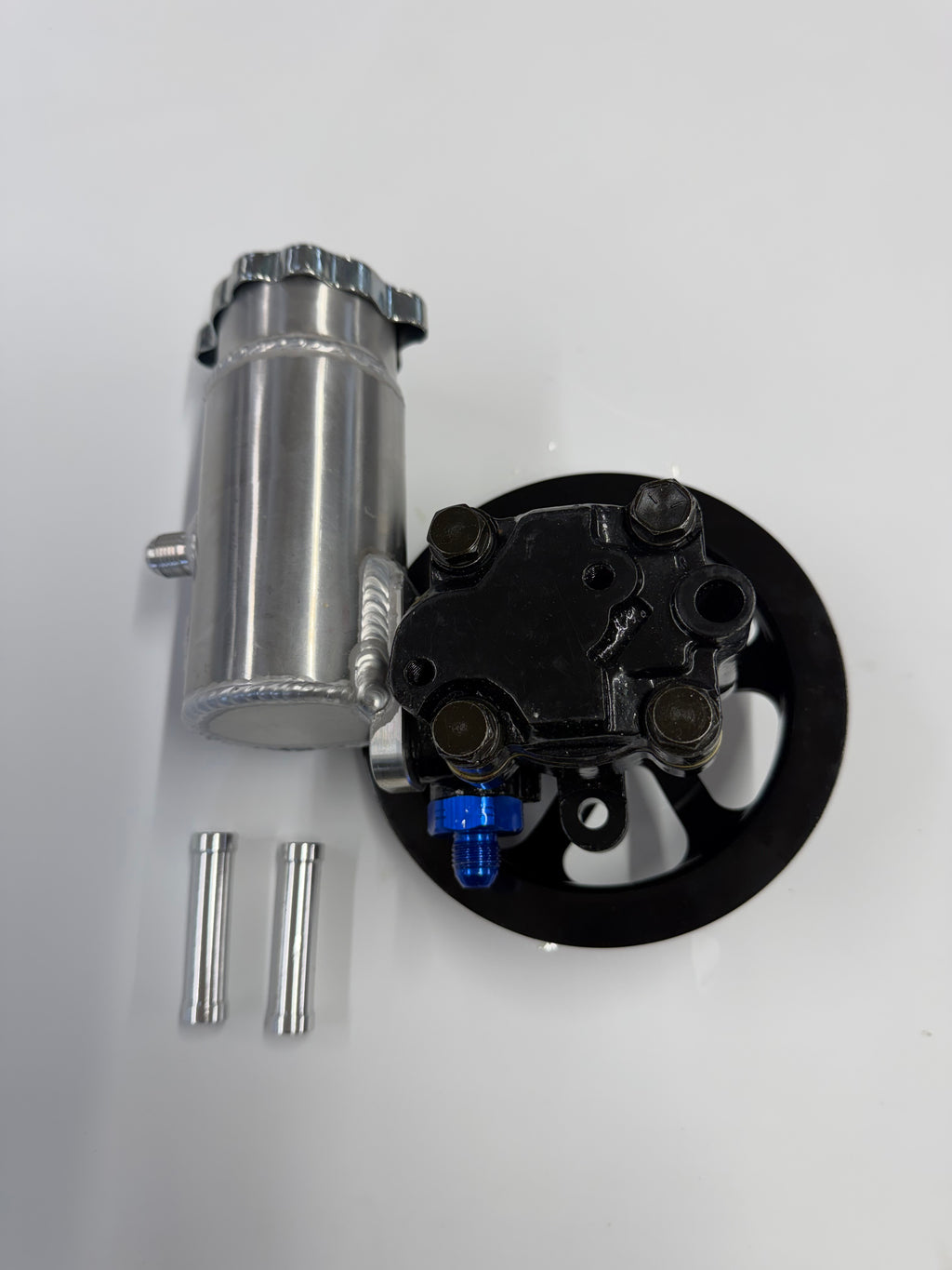 Racing Cast Iron Power Steering Pump With Aluminum 6'' V Belt Pulley and Aluminum Resevior