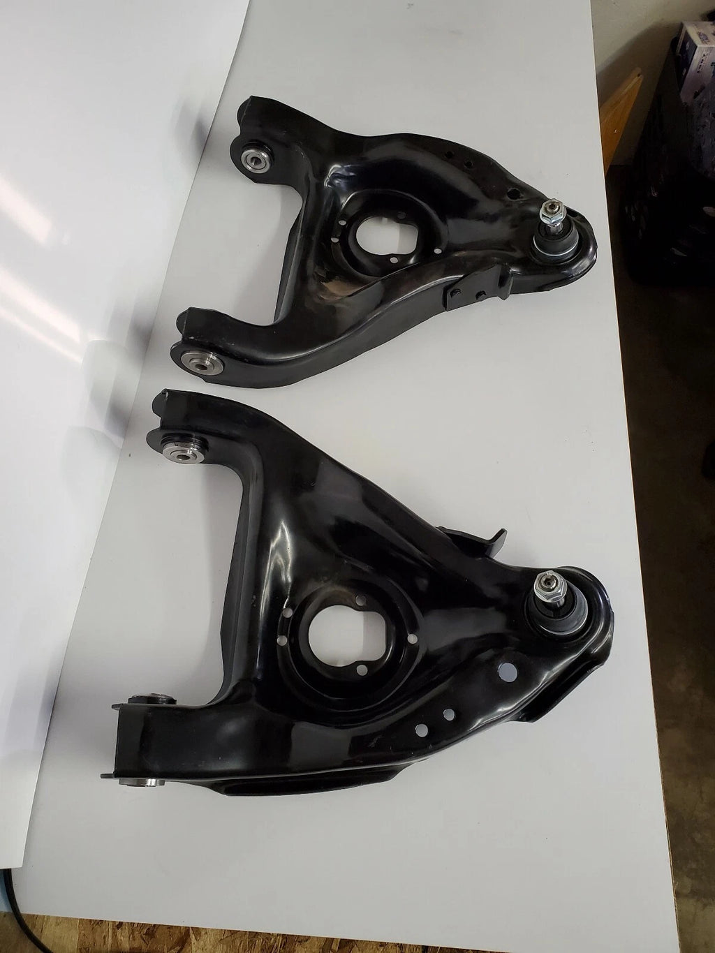 LOWER CONTROL ARMS STEEL 1/2" BUSHINGS G-Body 78-88 MONTE CARLO- Aligned