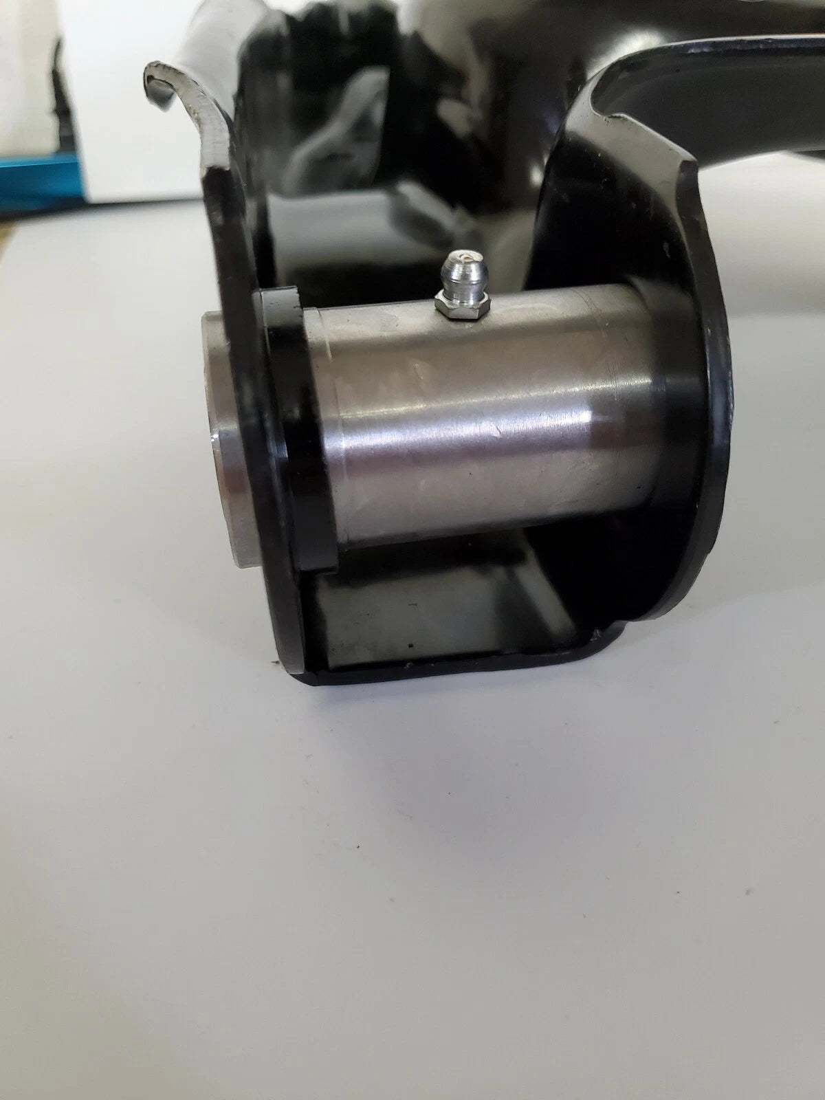 LOWER CONTROL ARMS STEEL 1/2" BUSHINGS G-Body 78-88 MONTE CARLO- Aligned